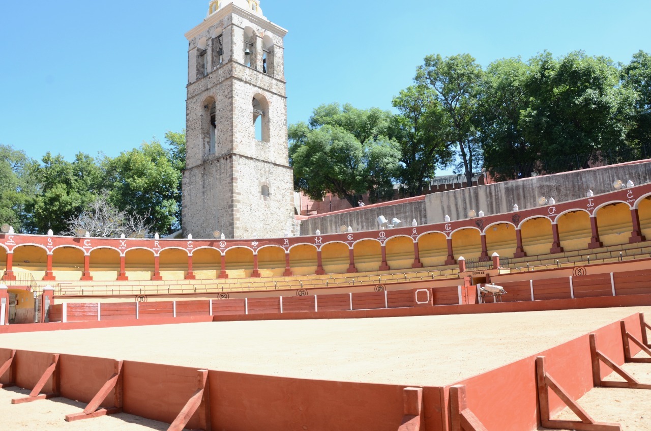 Instalan infraestructura deportiva para el Challenge de Voleibol en Tlaxcala